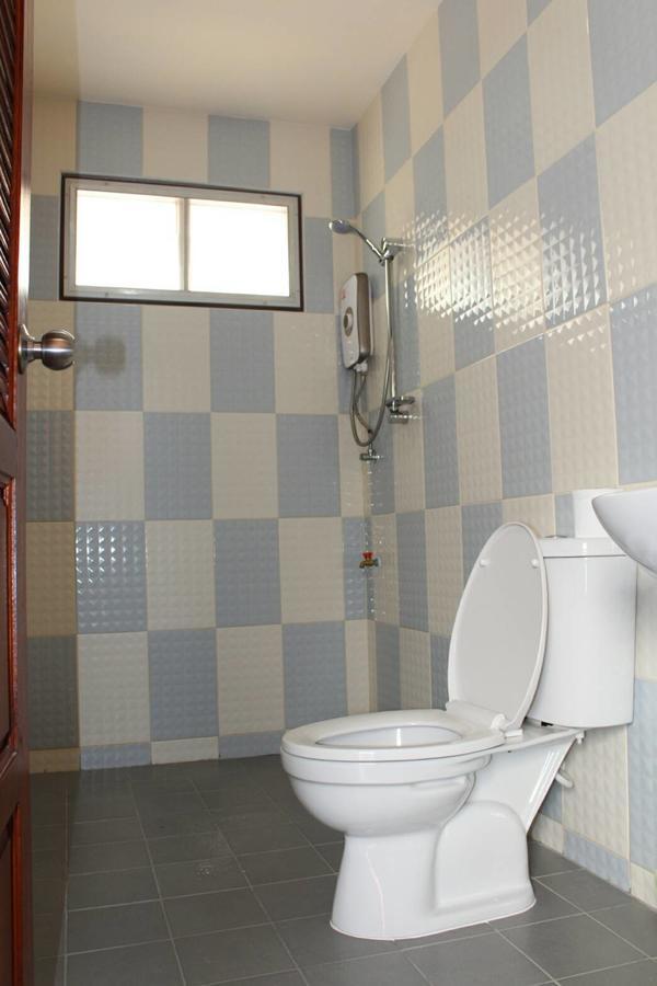 Hotel Bansuansiriwat à Ban Tak Extérieur photo