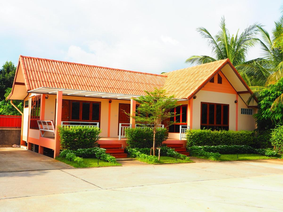 Hotel Bansuansiriwat à Ban Tak Extérieur photo